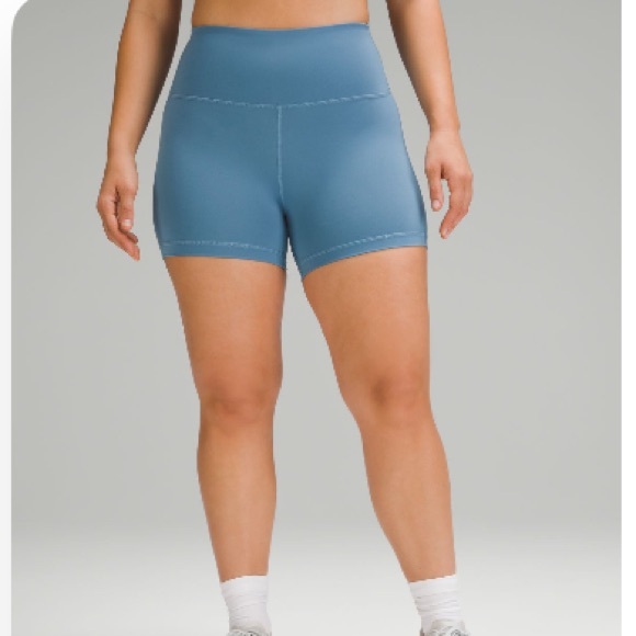 Lululemon wunder train contour fit high-rise short 4” - Picture 4 of 4